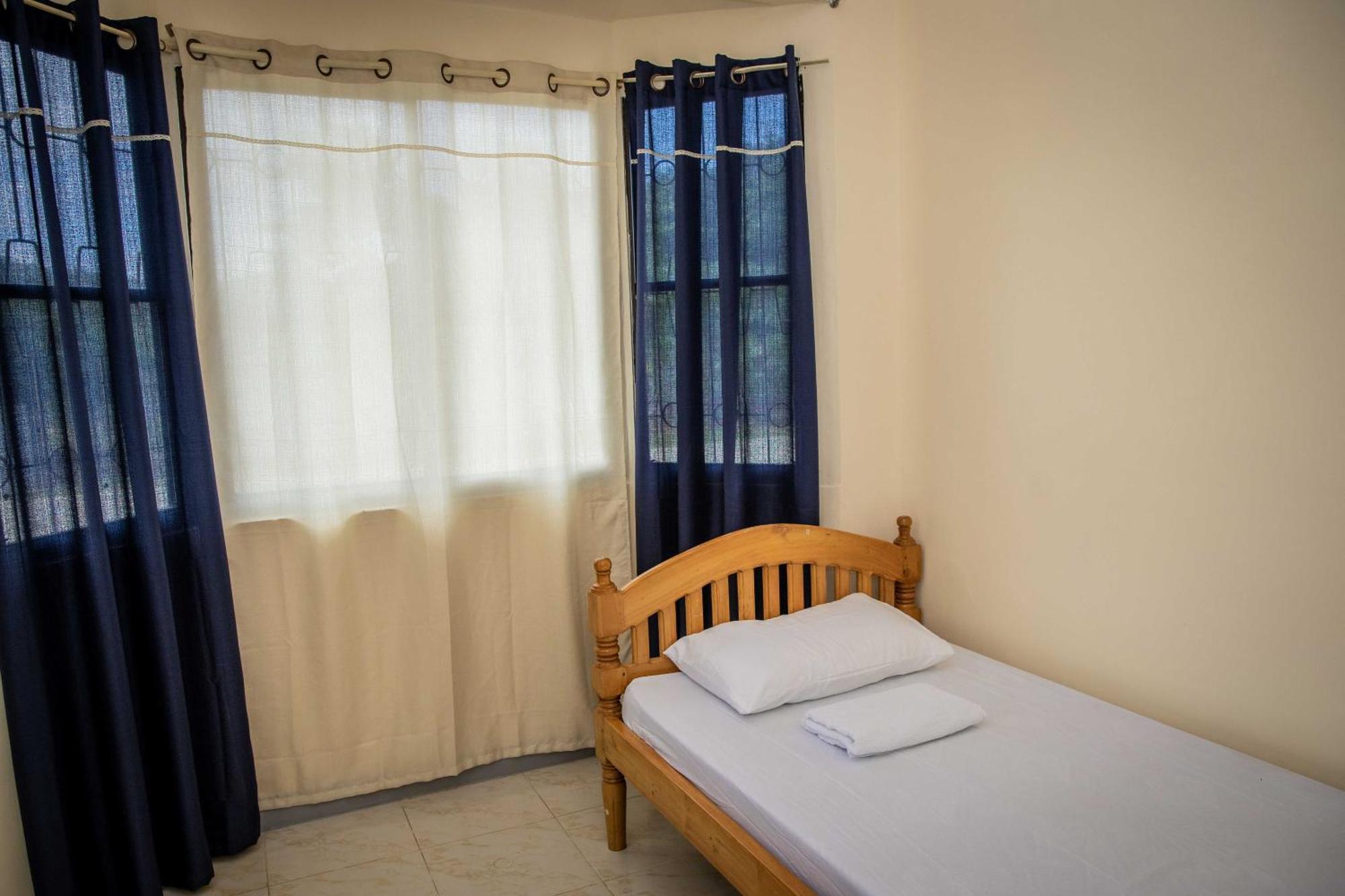 Fardesam - Budget Friendly Guest House Сікіхор Екстер'єр фото