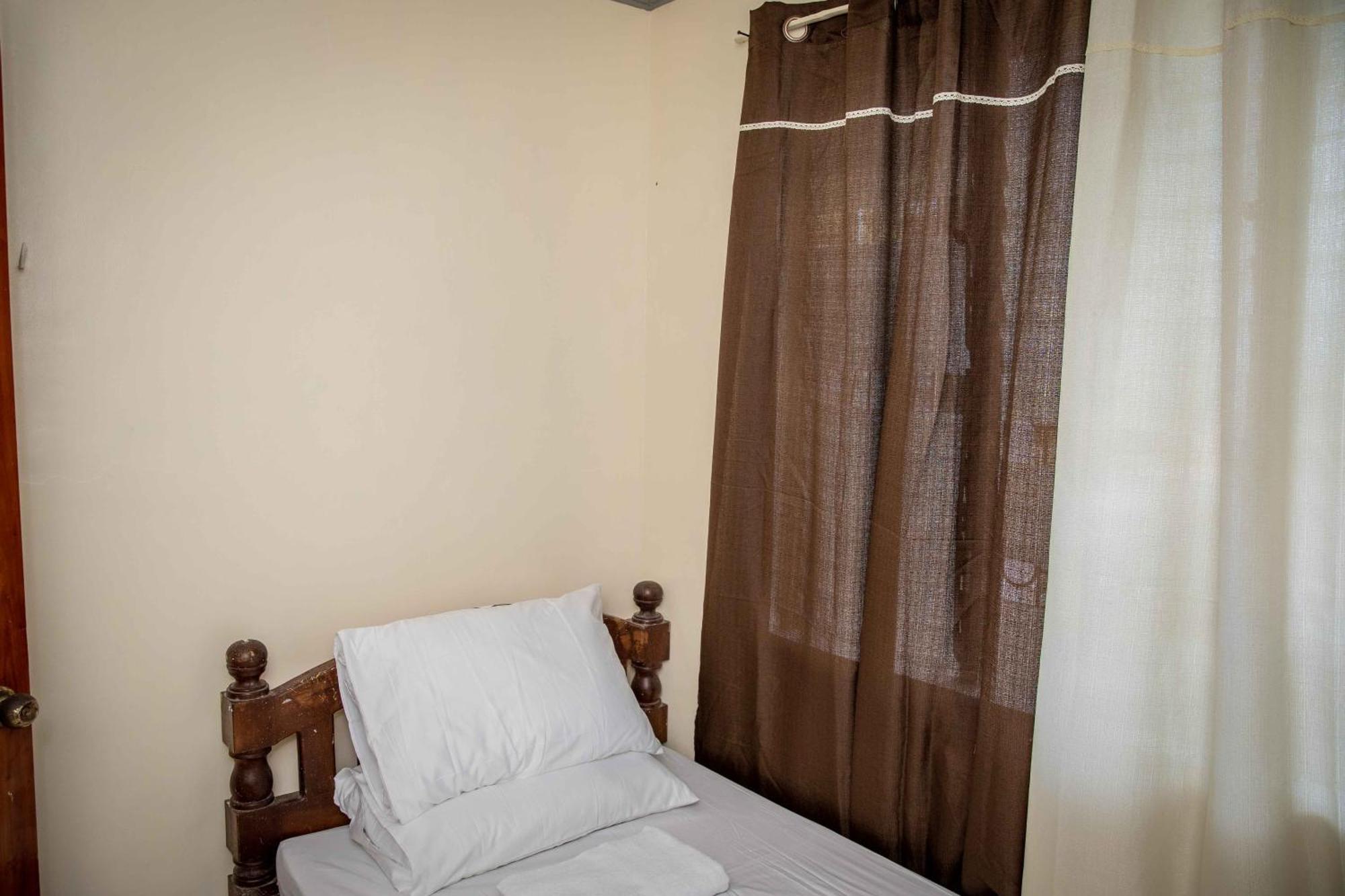Fardesam - Budget Friendly Guest House Сікіхор Екстер'єр фото