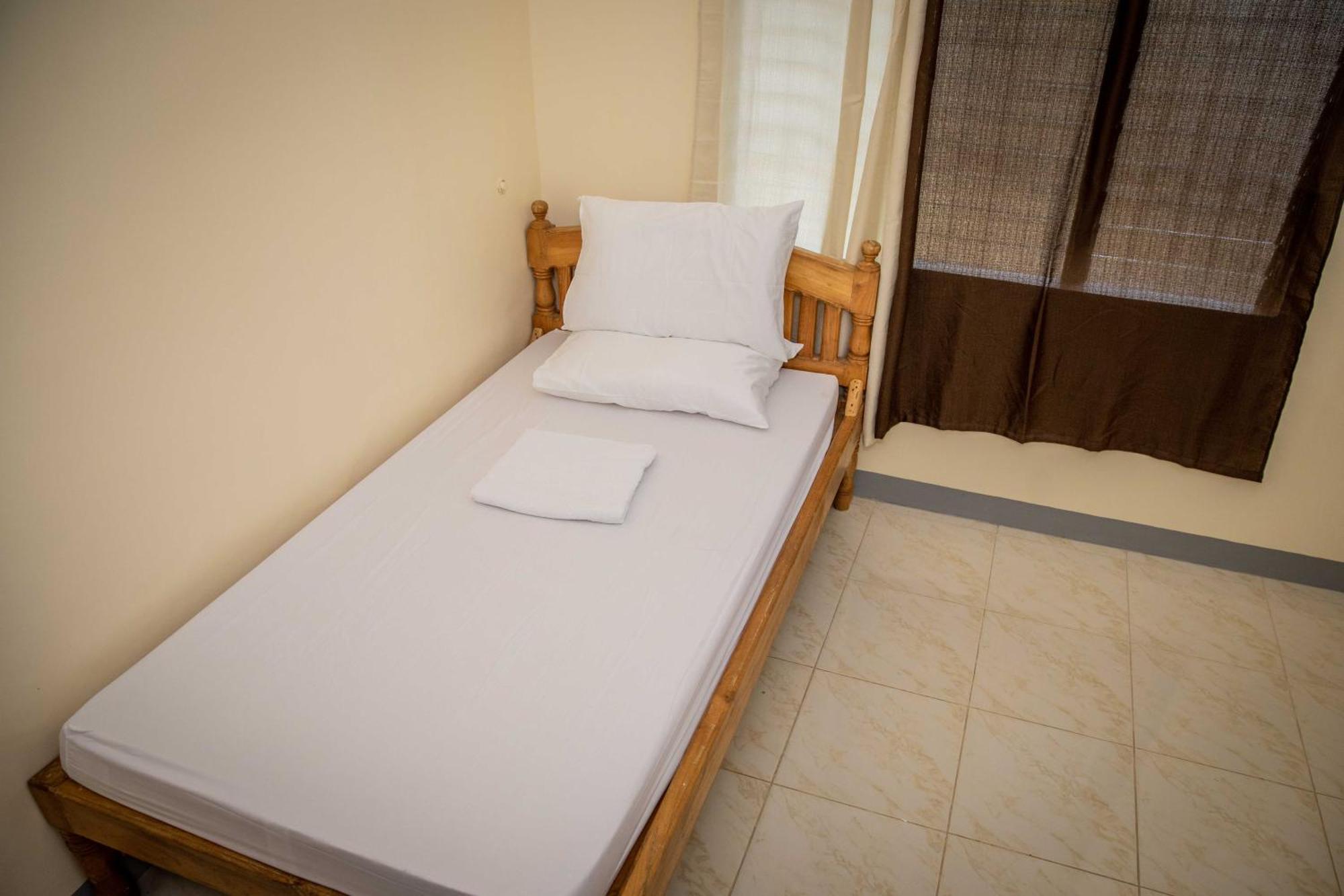Fardesam - Budget Friendly Guest House Сікіхор Екстер'єр фото